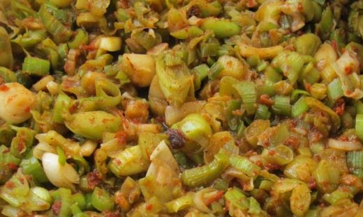 Pırasa Kavurması Tarifi ve Malzemeleri