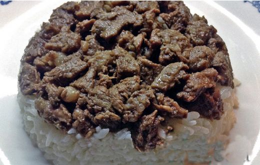 Sade Et Kavurma Tarifi ve Malzemeleri