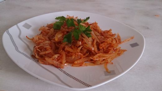 Soğan Kavurması Tarifi ve Malzemeleri